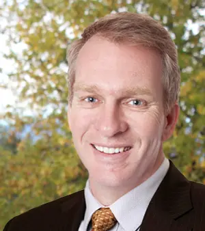 Jason Waller, Non-Executive Director, Veris